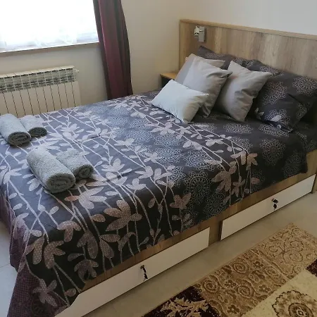 Apartment Apartman Zona Komfora *