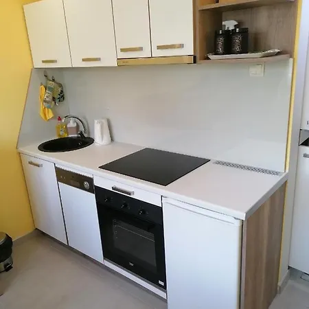 Apartment Apartman Zona Komfora *