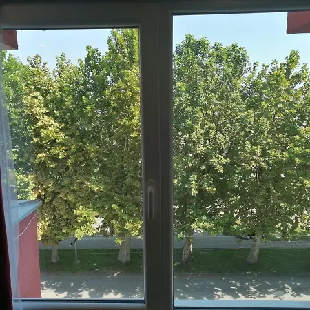 Apartment Apartman Zona Komfora *