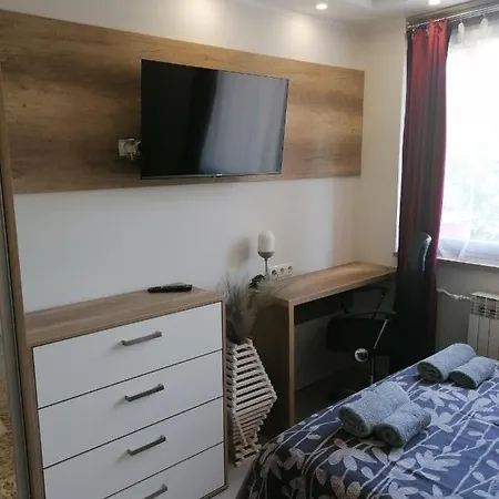 Apartment Apartman Zona Komfora