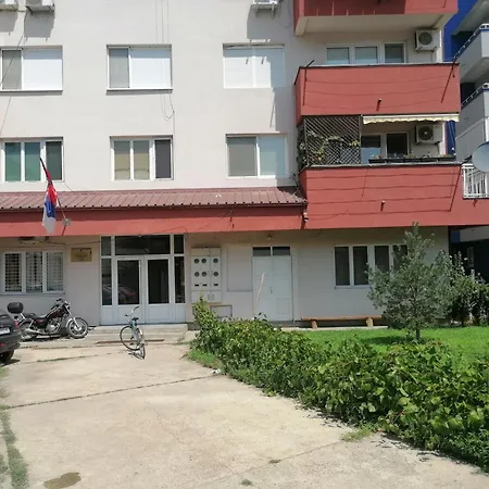 Apartman Zona Komfora Apartment *