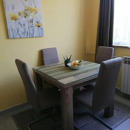 Apartment Apartman Zona Komfora